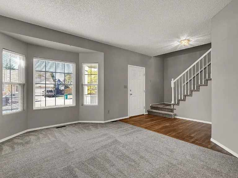8720 Massey Cir — Photo 6