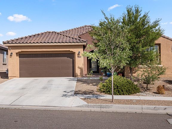 2nd image of 2004 Abo Canyon Dr NW