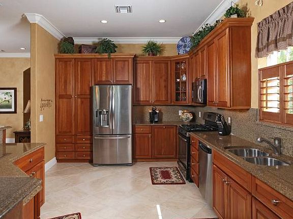 3rd image of 8951 Cherry Oaks Trl APT 201