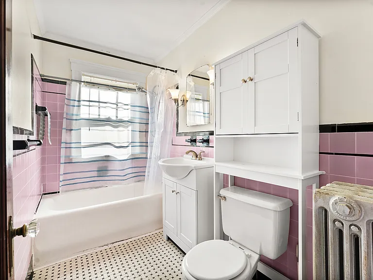 43 Liszt St #2A — Photo 15