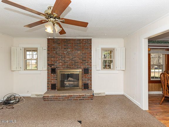 3rd image of 600 Mount Carmel Road
