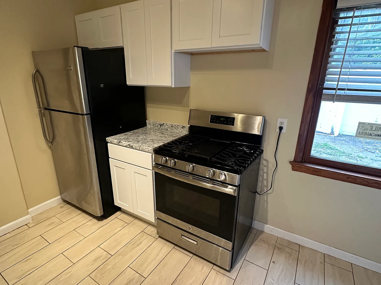 32 Ellsworth Ave — Photo 3