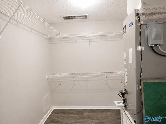 4th image of 4964 Seven Pine Cir #4964