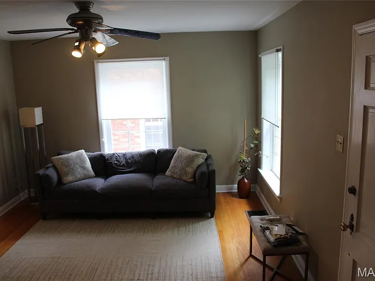 1119 Sanford Ave — Photo 4