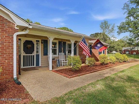 5th image of 108 Pinehaven Pl