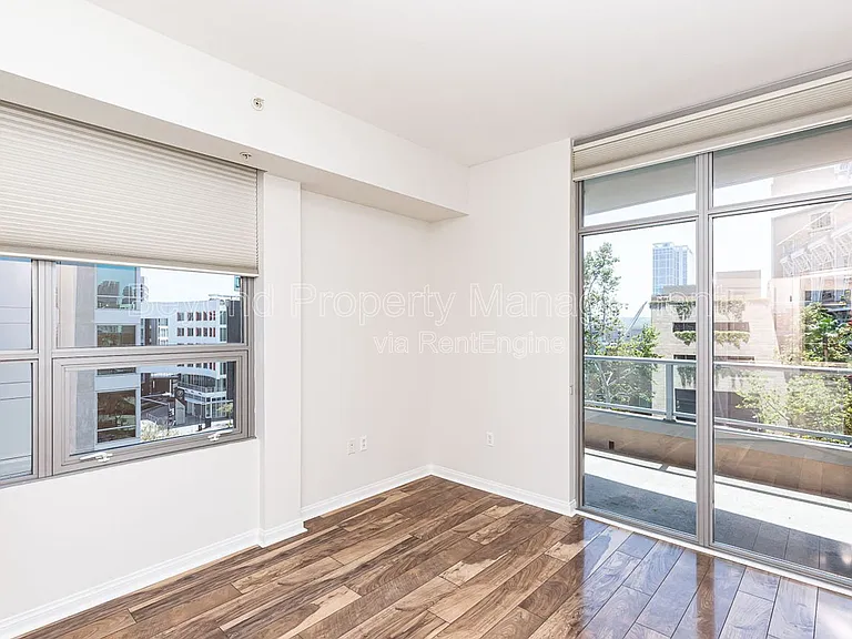 253 10th Ave #525 — Photo 13