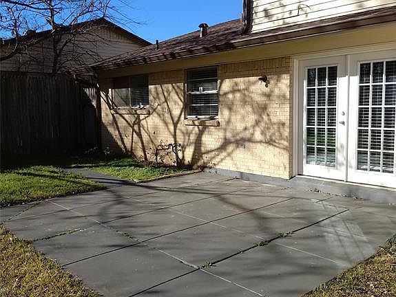 3rd image of 4718 Concord Dr