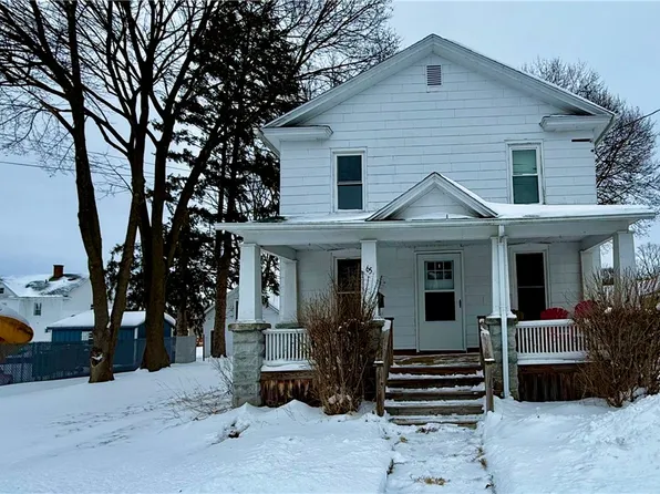 65 Walnut St, Auburn, NY 13021