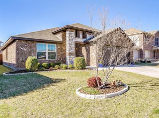 629 Chickadee Dr, Fort Worth, TX 76108