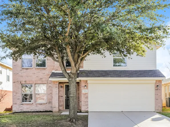 7956 Meadow Spring Ln, Fort Worth, TX 76120