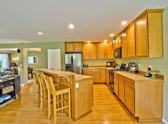 5th image of 28324 NE 140th Pl