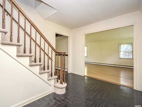 5th image of 3 Ivy Ct #A