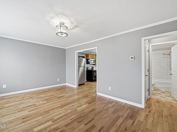 2nd image of 2605 Gray St