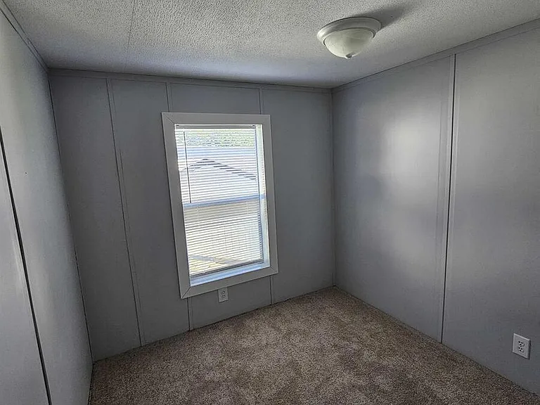 2737 W Washington Ctr #339 — Photo 9