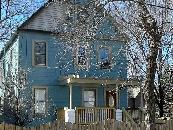3290 W 17th Street, 3290 W 17th St, Cleveland, OH 44109