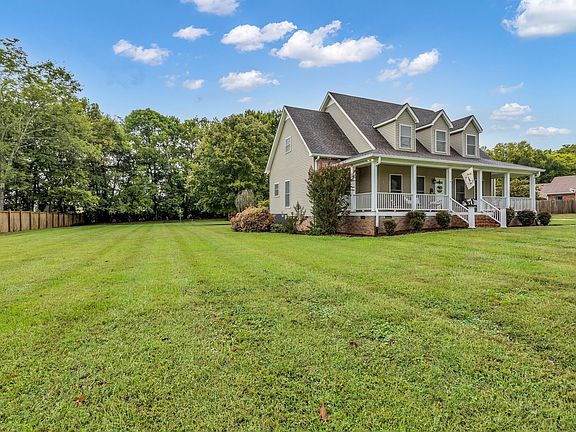 2nd image of 6421 Yeatman Ln