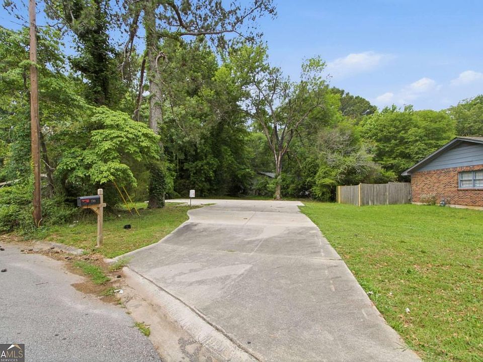 1st image of 739 S Carter Dr