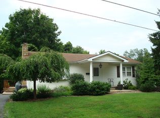 2002 Alonzo Dr, Martinsburg, WV 25401