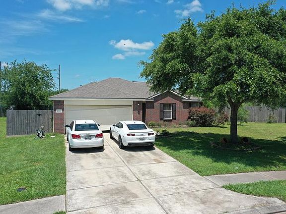 2nd image of 6806 Garnet Trail Ln