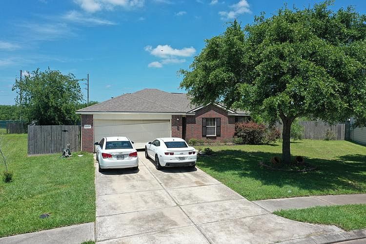 1st image of 6806 Garnet Trail Ln