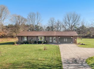 5690 N 38th St, Augusta, MI 49012