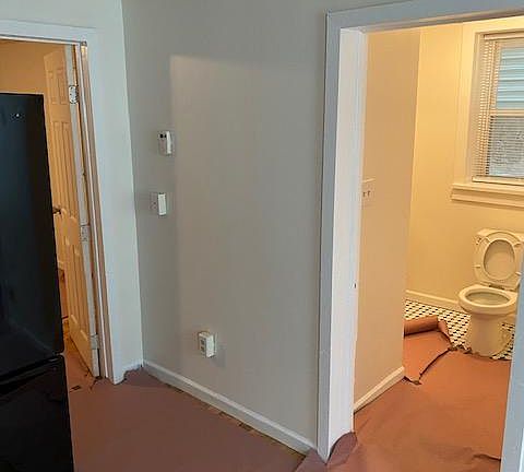 5th image of 11 Dana Ave #Basement