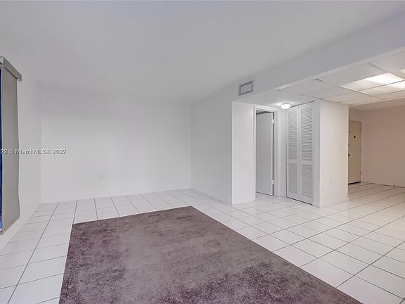 4th image of 3862 NE 171st St #B-2