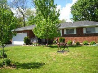 2964 Old Springfield Rd, Springfield, OH 45502