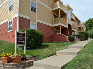 3704 SW 29th St APT 426, Topeka, KS 66614