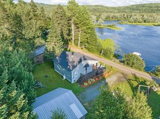 32 Chapel Hill Rd, Wentworths Location, NH 03579