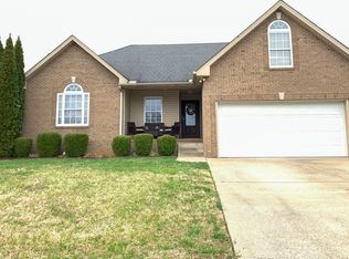 418 Arabian Ln, Springfield, TN 37172