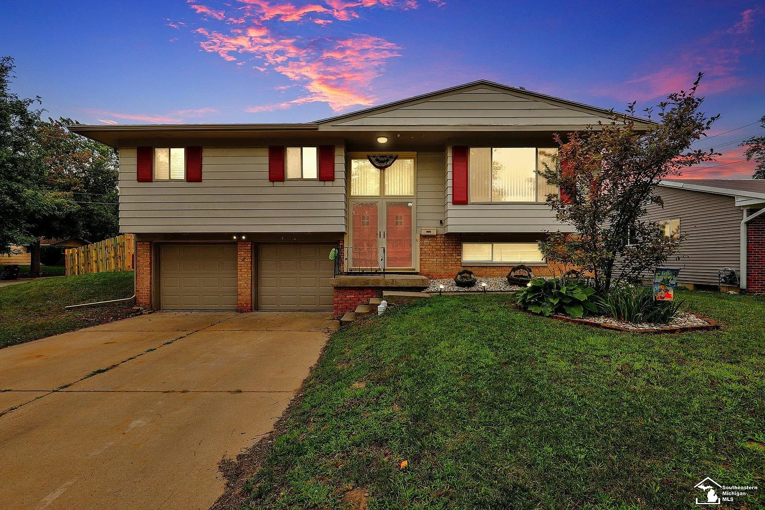 3201 Hepfer Rd photo 1