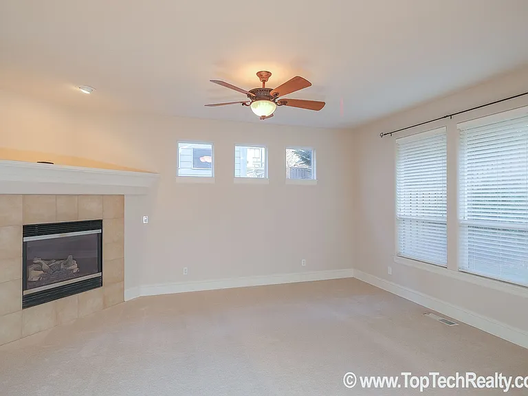 12750 NW Alsace Ln — Photo 9