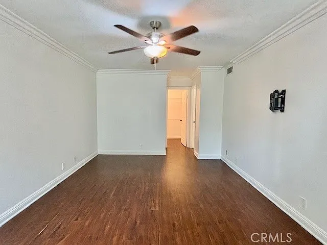 2558 Orange Ave #C — Photo 33