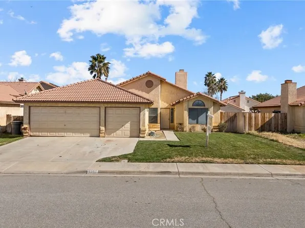 3252 Voyager St, Rosamond, CA 93560