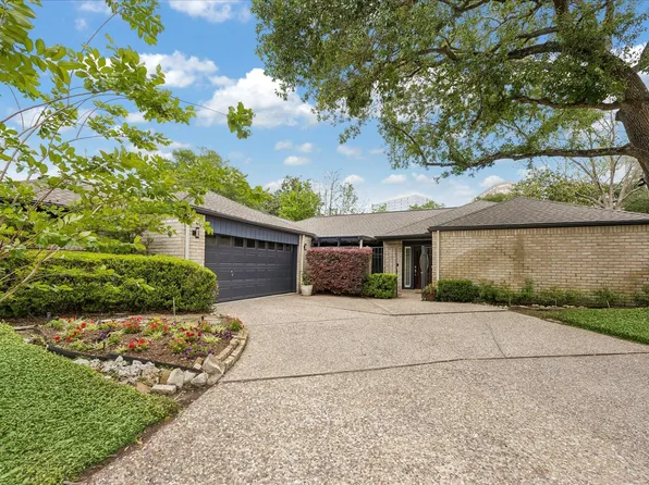 307 Oarman Ct, Houston, TX 77079