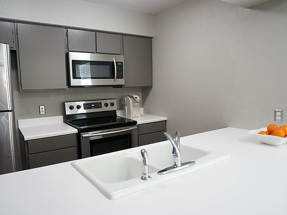 5th image of 12480 Abrams Rd APT 921