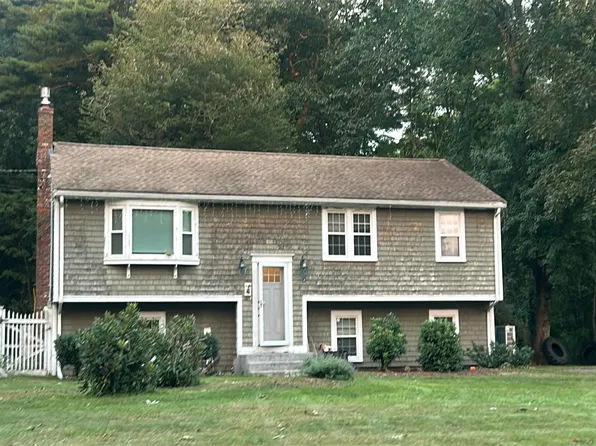 33 Old Pine Dr, Hanson, MA 02341