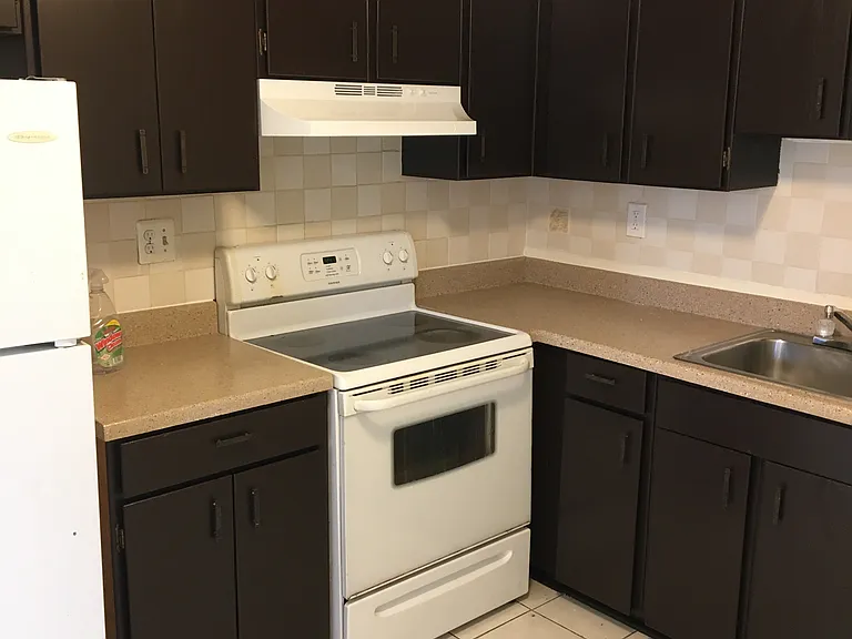 9709 Docena Dr — Photo 8