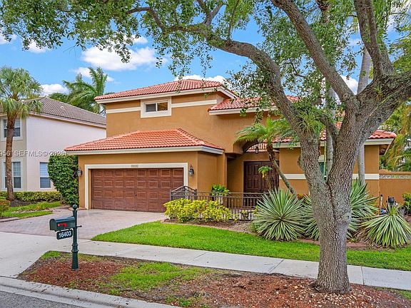 2nd image of 16403 Diamond Head Dr