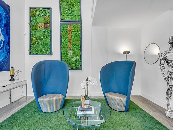 2nd image of 3578 Rambla Pl #129
