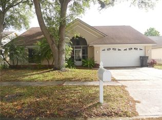 9415 Pebble Glen Ave, Tampa, FL 33647