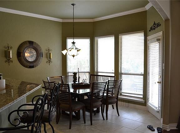 5th image of 3216 River Bend Dr