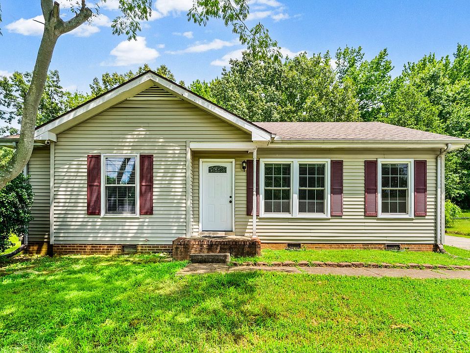 1st image of 541 Donna Dr