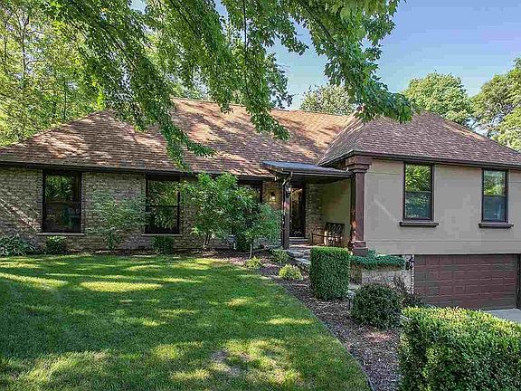 3rd image of 2560 Dunbar Ln