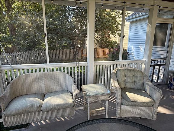 5th image of 9339 Hall Dr