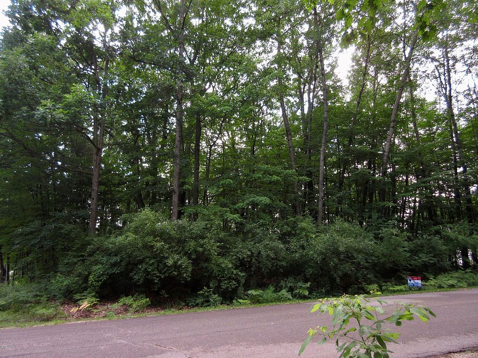 1st image of 13148 Bowen Lake Dr NE