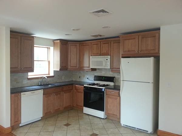 2nd image of 8511 3rd Ave