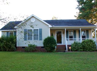 2202 Robin Dr, Tarboro, NC 27886