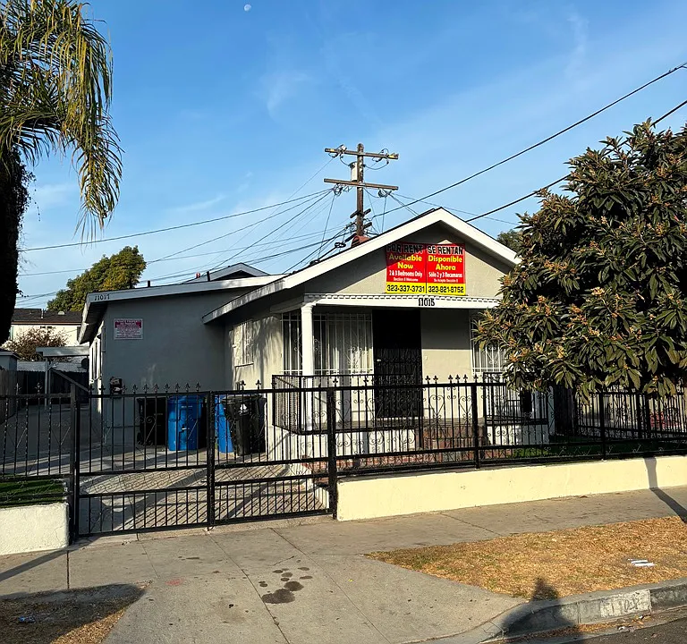 11015 S San Pedro St #11017